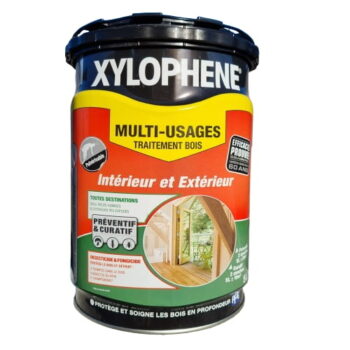 Le Xylophène mutli-usages est un traitement polyvalent pour la préservation des bois, il agit sur un longue durée que ce soit à l'intérieur ou l'extérieur.