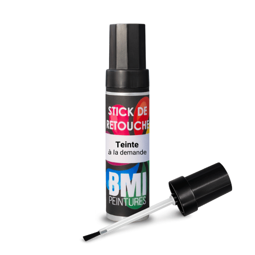 Peinture monocouche en stick, avec le RAL de votre choix anticorrosion, à séchage rapide et avec une bonne résistance aux intempéries.