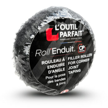 Le Manchon d'angle Roll'Enduit® de l'Outil Parfait permet de déposer facilement et régulièrement de l'enduit dans les angles.