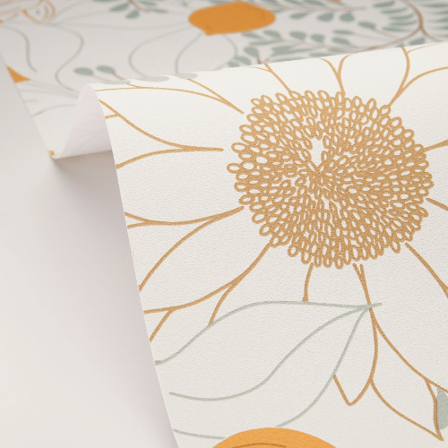 Papier peint Sunflower de la collection Kitchen Box par Caselio met en avant de grandes fleurs méditerranéennes idéal pour une cuisine ensoleillée.
