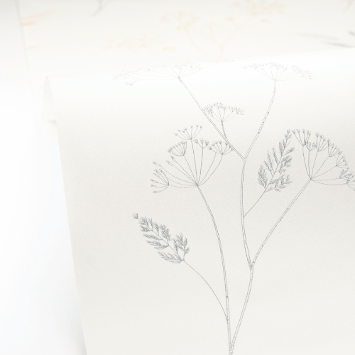 Le papier peint Little Graminea de la collection Art of Botanty par Caselio représente des petites fleurs aux traits fins et délicats.
