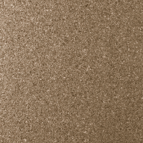 Papier peint Grezzo – Arte Essentials Kaolin : Aux éclats de basalte, une matière brute aux éclats naturels et nuances minérales inspirées de la pierre.