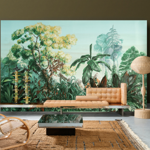 Paradisiac de la collection Décors et Panoramiques d'Arte est une scène tropicale peinte à l’huile, imprimée sur un velours doux pour un décor chaleureux.