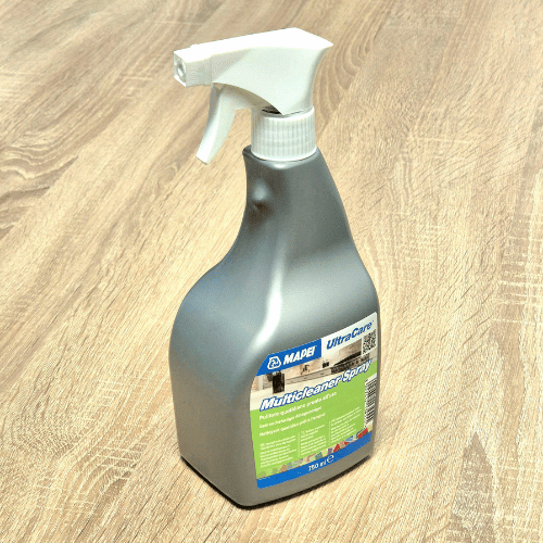 Le Mapei UltraCare Multicleaner est un nettoyant multi-surfaces en spray pour l’entretien quotidien des surfaces, séchage sans traces et haut rendement.